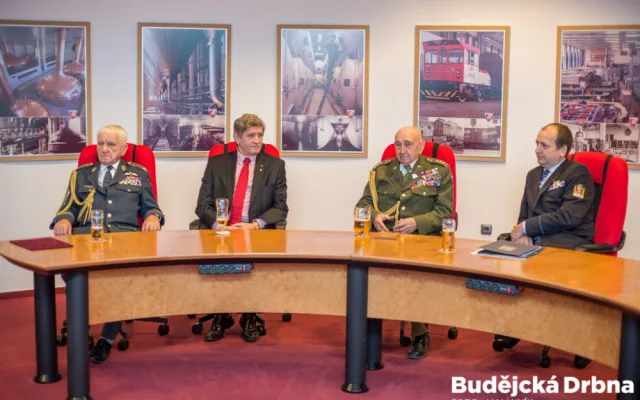 Zleva Emil Boček, Jiří Boček, Václav Kuchyňka