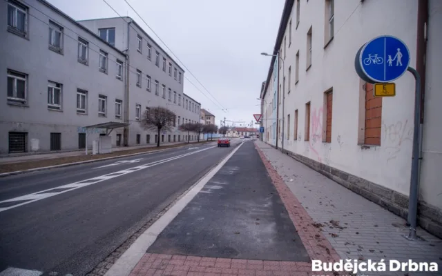 Zrekonstruovaná křižovatka ulic Dvořákova – Průmyslová