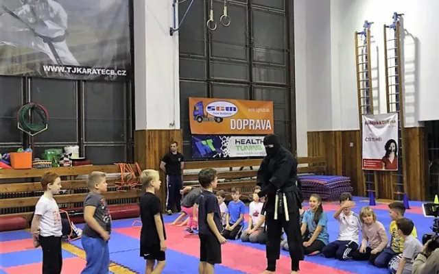Ninja noc 2016