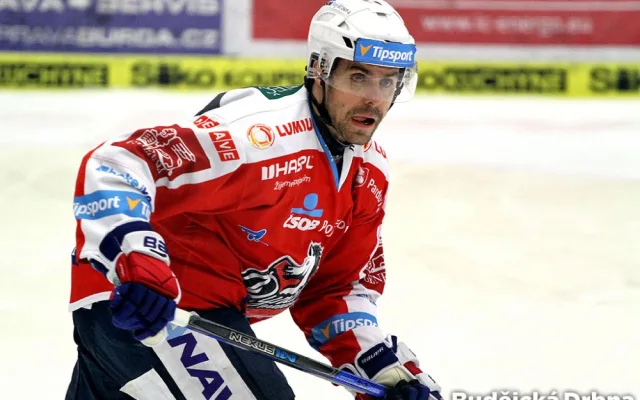 Bývalý kapitán české reprezentace a pardubická opora Tomáš Rolinek