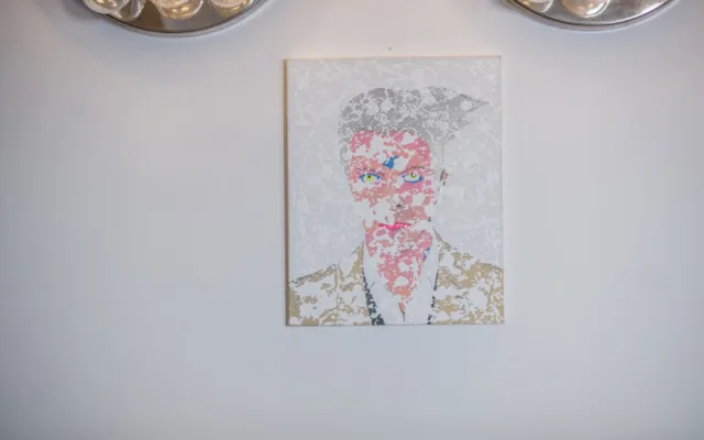 Příliš mnoho lásky. Jiří Votruba vystavuje v F café