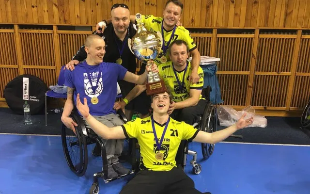 FBC Štíři České Budějovice - mistr České republiky v Česká pošta extraliga vozíčkářů ve florbale 2016/2017.