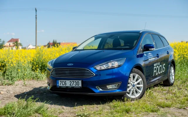 Ford Focus kombi v provedení Titanium 1.5 Duratorq TDCi.