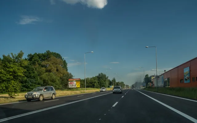 Výjezd z Českých Budějovic směrem na Písek je už opravený a plně průjezdný.