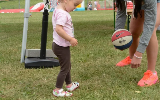 Ve sportovním areálu HoSport se konal 2. ročník benefice na podporu dětí s Downovým syndromem.