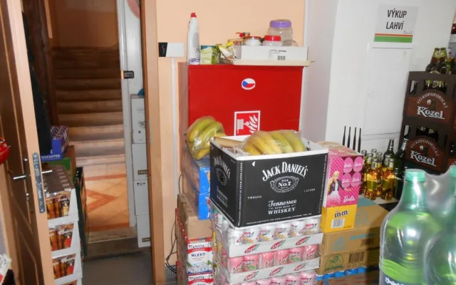 Hasiči kontrolovali obchůdky v Krajinské ulicii v Českých Budějovicích.