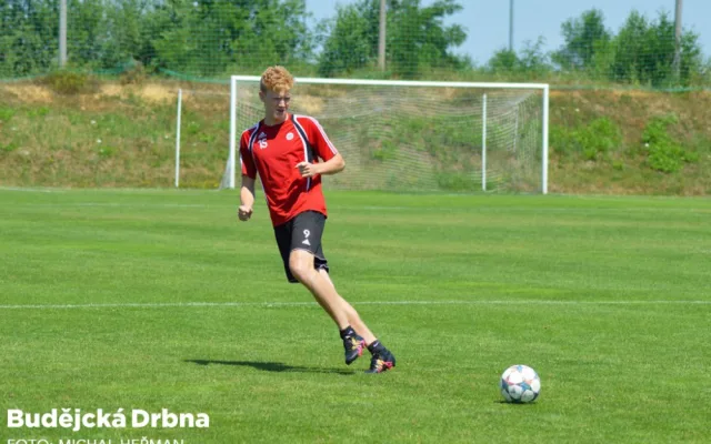 Juniorka Dynama zahájila přípravu na sezonu 2017/2018