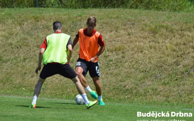 Juniorka Dynama zahájila přípravu na sezonu 2017/2018