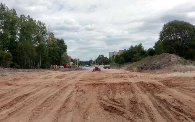Křižovatka českobudějovických ulic Husova a Strakonická.