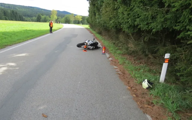 Nehoda motorkáře u Přední Výtoně.
