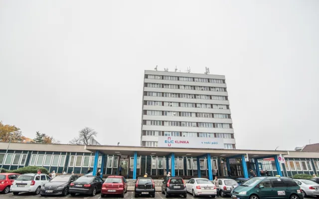 K protestu praktických lékařů a ambulantních specialistů se připojili i někteří lékaři z Polikliniky Jih