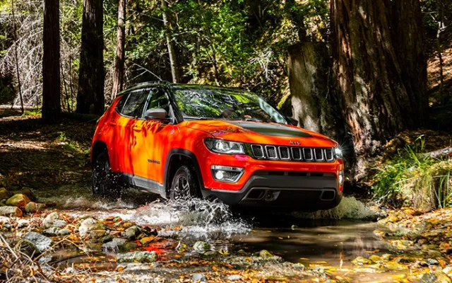 Značka Jeep, která je pojmem v kategorii SUV představuje svou žhavou novinku- zcela nový Jeep Compass