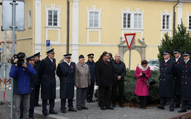 Pietního aktu se kromě vojáků zúčastnili představitelé města, Československé obce legionářské, zástupci Policie ČR, Hasičského záchranného sboru a řada dalších.