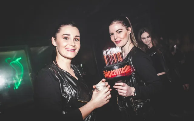 Na akci budou i hostesky s hektolitry Jägermeisteru.