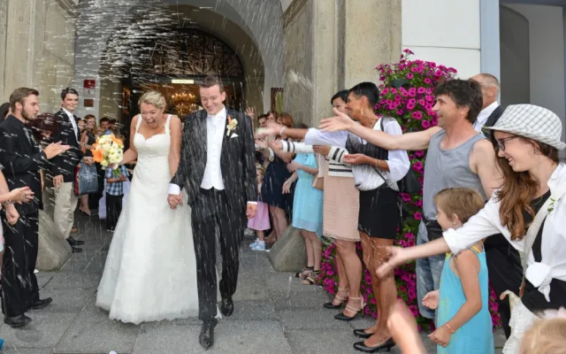 České Budějovice objektivem Milana Bindera a perem Martina Maršíka: „Stejně si tě vezmu…“