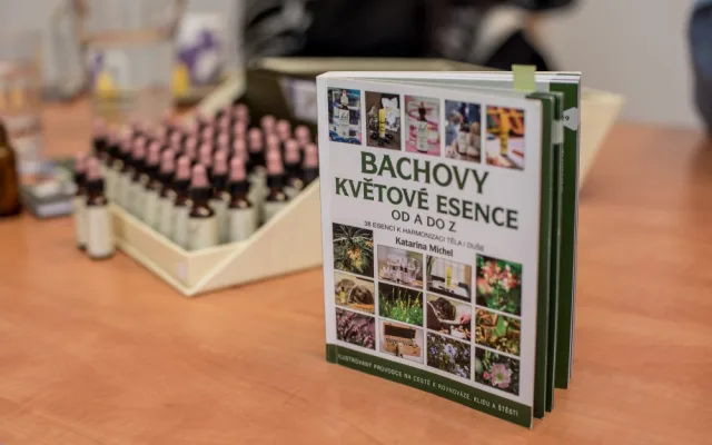 Bachovy květové esence