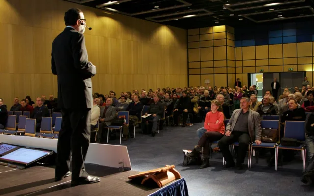 Už po osmé přichází společnosti Wienerberger a Tondach s konferencí pro stavební profesionály. Při odborném semináři Wienerberger fórum 2018 se projektanti, architekti a stavitelé dozví praktické informací a novinky z oblasti stavebnictví.