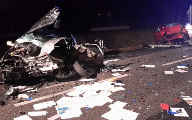 Lidský život vyhasl dnes, ve čtvrtek 11. ledna, při dopravní nehodě na hlavním tahu z Českých Budějovic do Rakouska. Při havárii pěti aut u Hubenova, mezi Kaplicí a Kaplicí nádraží, se dalších šest lidí zranilo.