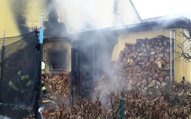 Požár garáže v Českých Budějovicích