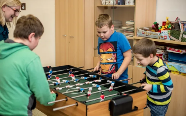 Mateřská, základní a střední škola pro sluchově postižené v českobudějovické Riegrově ulici.