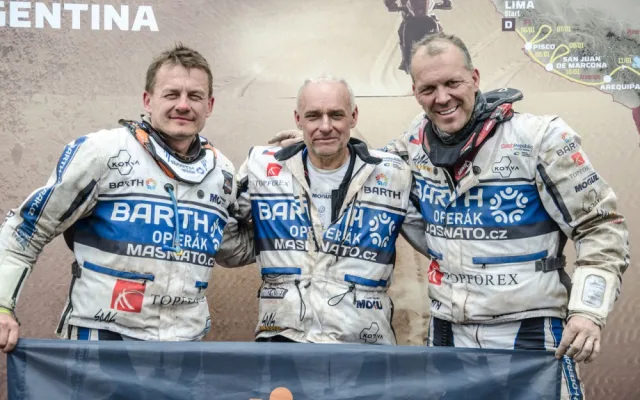 Jezdci týmu BARTH Racing, kteří soutěž dokončili. Zprava Zdeněk Tůma, Josef Macháček a David Pabiška.