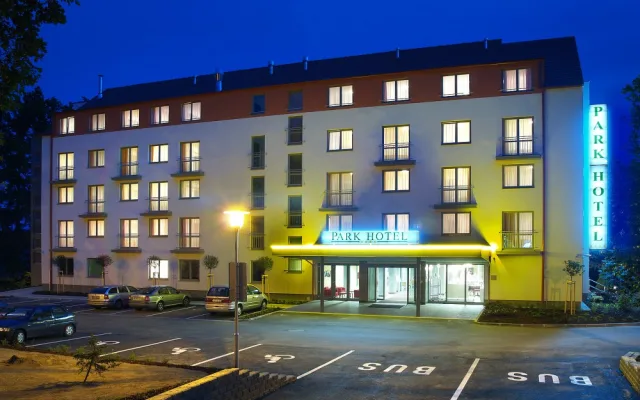 LH Parkhotel **** Hluboká.