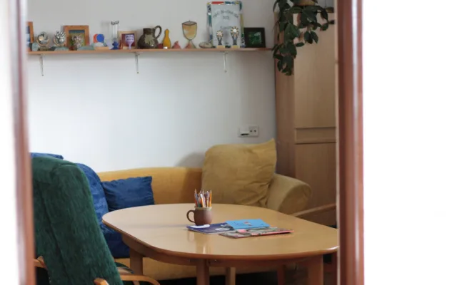 Prostor pro terapeutické setkání v socialně terapeutické dílně.