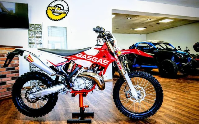 MotoBoom v Rudolfově u Českých Budějovic.