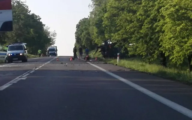 U Selibova na Písecku se srazilo osobní a nákladní auto. Jeden z řidičů je těžce zraněn