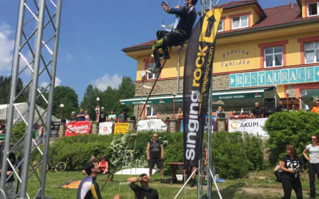 Závod Šumaman ovládli policisté z Hradce Králové. Jihočeši skončili druzí