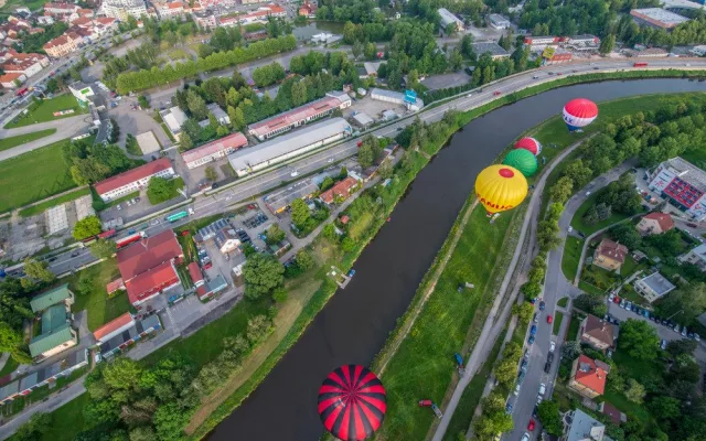 Balony na Českými Budějovicemi.