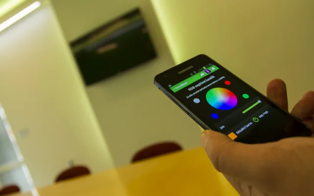 Holding Delnet slaví dvacet let a nabízí práci šikovným absolventům.