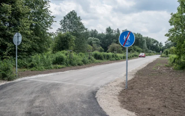 Nová lávka u Meteoru je otevřena. Pokračování cyklostezky ale brání výkup pozemků