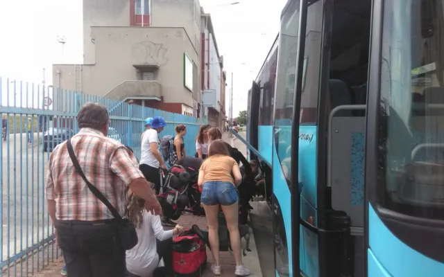 Vodácký autobus.