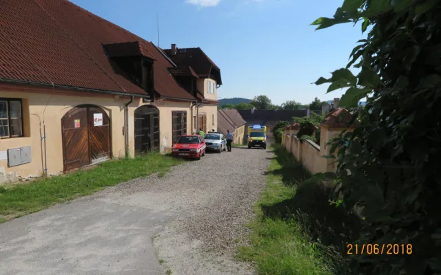 Hasiči absolvovali prověřovací i taktická cvičení na zámku i ve škole.