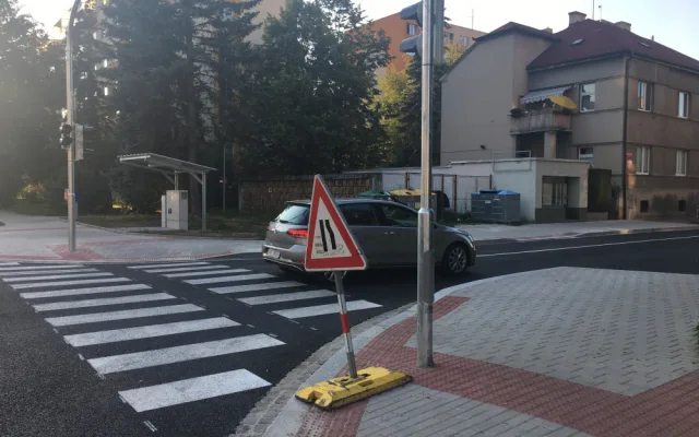 Další dopravní značení.