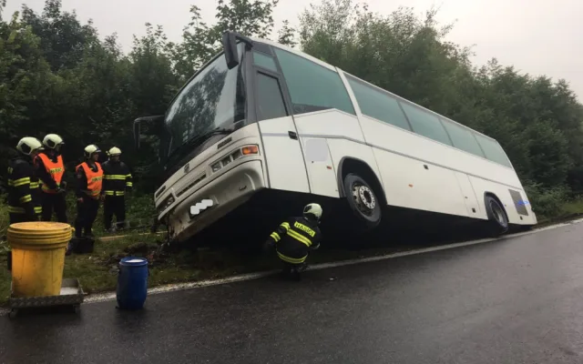 Nehoda autobusu u Nahořan.