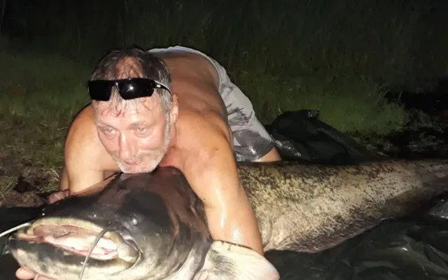 Zkušený rybář Miroslav Tyl chytil na Lipně životní úlovek.