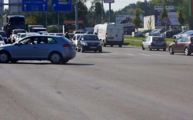 Dopravní policisté při soutěži o regulčíka roku řídili rušnou budějckou křižovatku.
