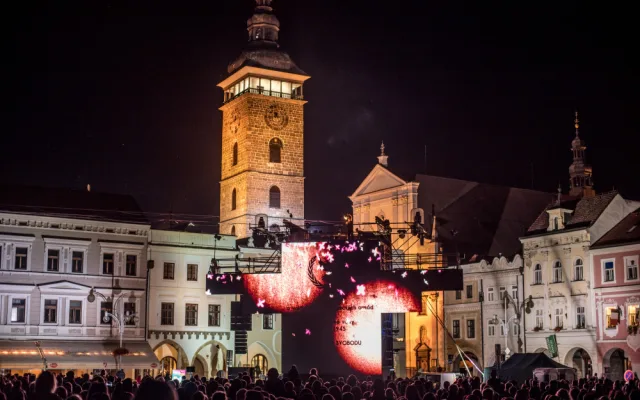 Multimediální show Má Vlast převyprávěla sto let republiky