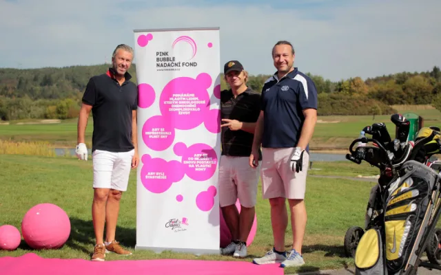 Golfový turnaj pro Pink Bubble, na které