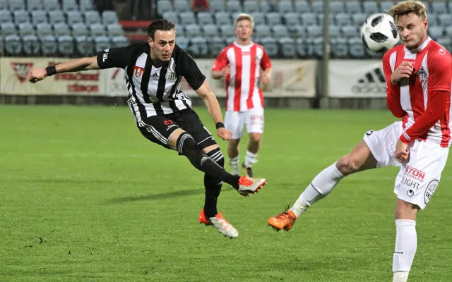 Dynamo přejelo Žižkov a přezimuje na prvním místě