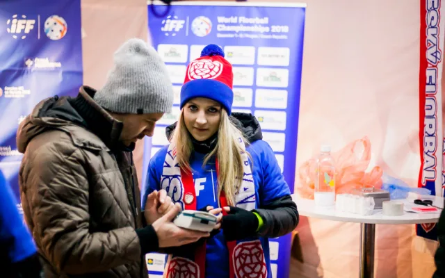 Češi bodují na florbalové mistrovství světa. Ve fanzóně můžete sledovat boj o medaile