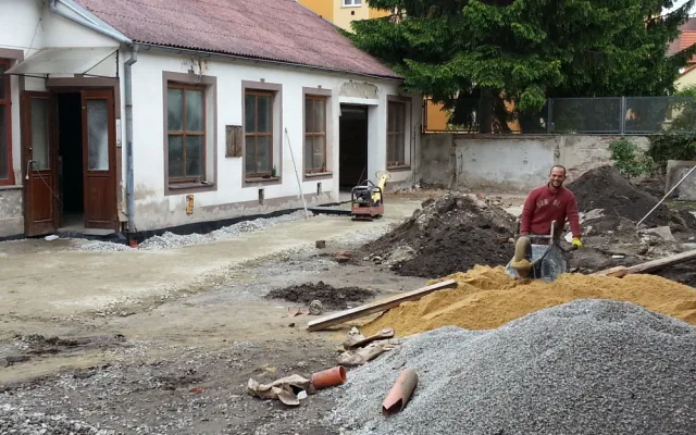 Majitel pohřební služby Memory: Dáváme pozůstalým možnost volby. Mohou si vybrat místo posledního rozloučení i krematorium