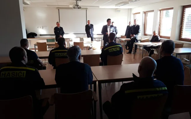 Jihočeští hasiči měli včera vzácnou návštěvu