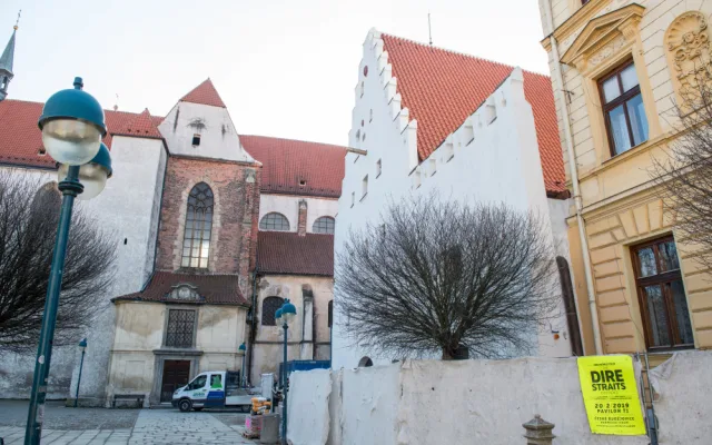 Restaurace Solnice s přilehlým pivovarem se na konci března otevře široké veřejnosti.
