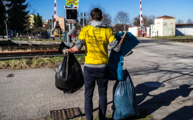Trash Hero dělá města hezčí. Ruku k dílu přidá i Drbna