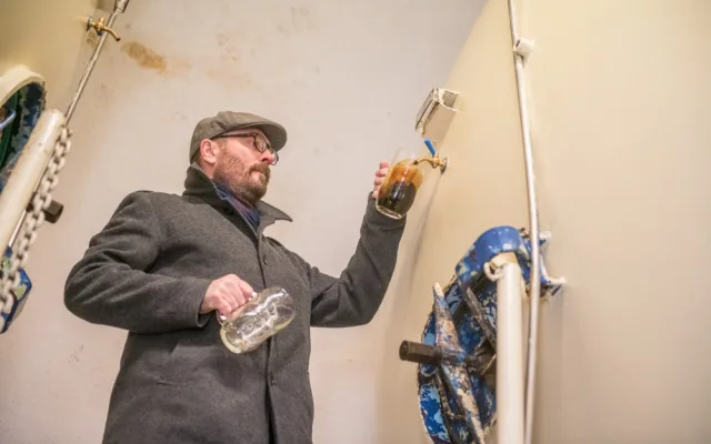 Vařit pivo může jen opravdový srdcař, říká obchodní sládek Budějovického Budvaru Aleš Dvořák