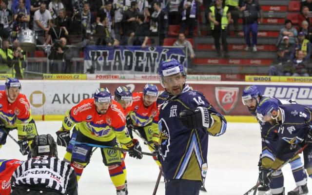 Jedna z nejvýraznějších osobností letošní extraligové baráže. Kladenský útočník Tomáš Plekanec