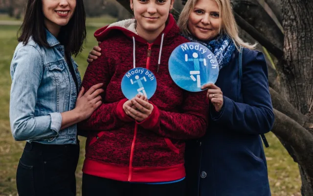 Ve Stromovce se opět poběží Modrý běh. Pomůže lidem s autismem